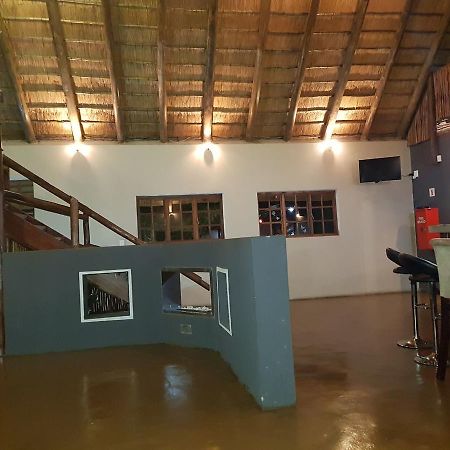 Rhulani Kruger Villa マールロス・パーク エクステリア 写真